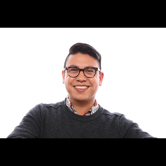 Stylist Shane - Picture 9 of 16